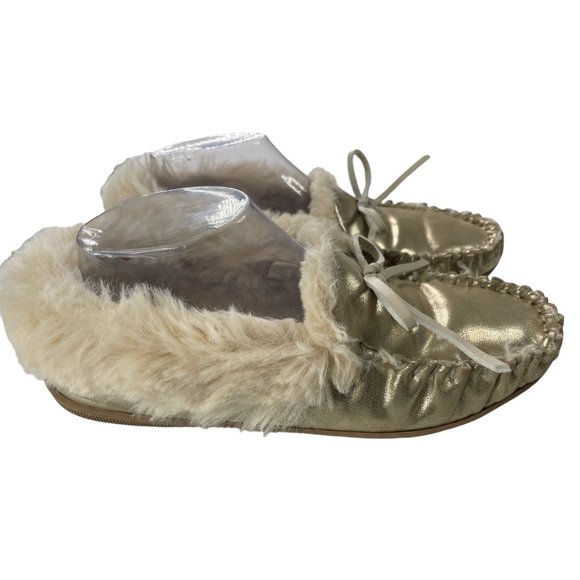 J. Crew Women's Gold Faux Leather Faux Fur Lined Slippers Size 9M (BC280) - Picture 1 of 8